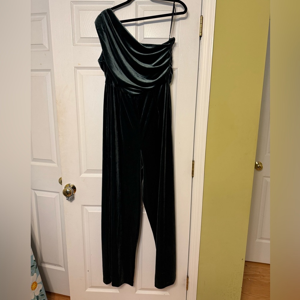Anne Klein Green Velvet Jumpsuit 12-14 Large - Picture 6 of 7